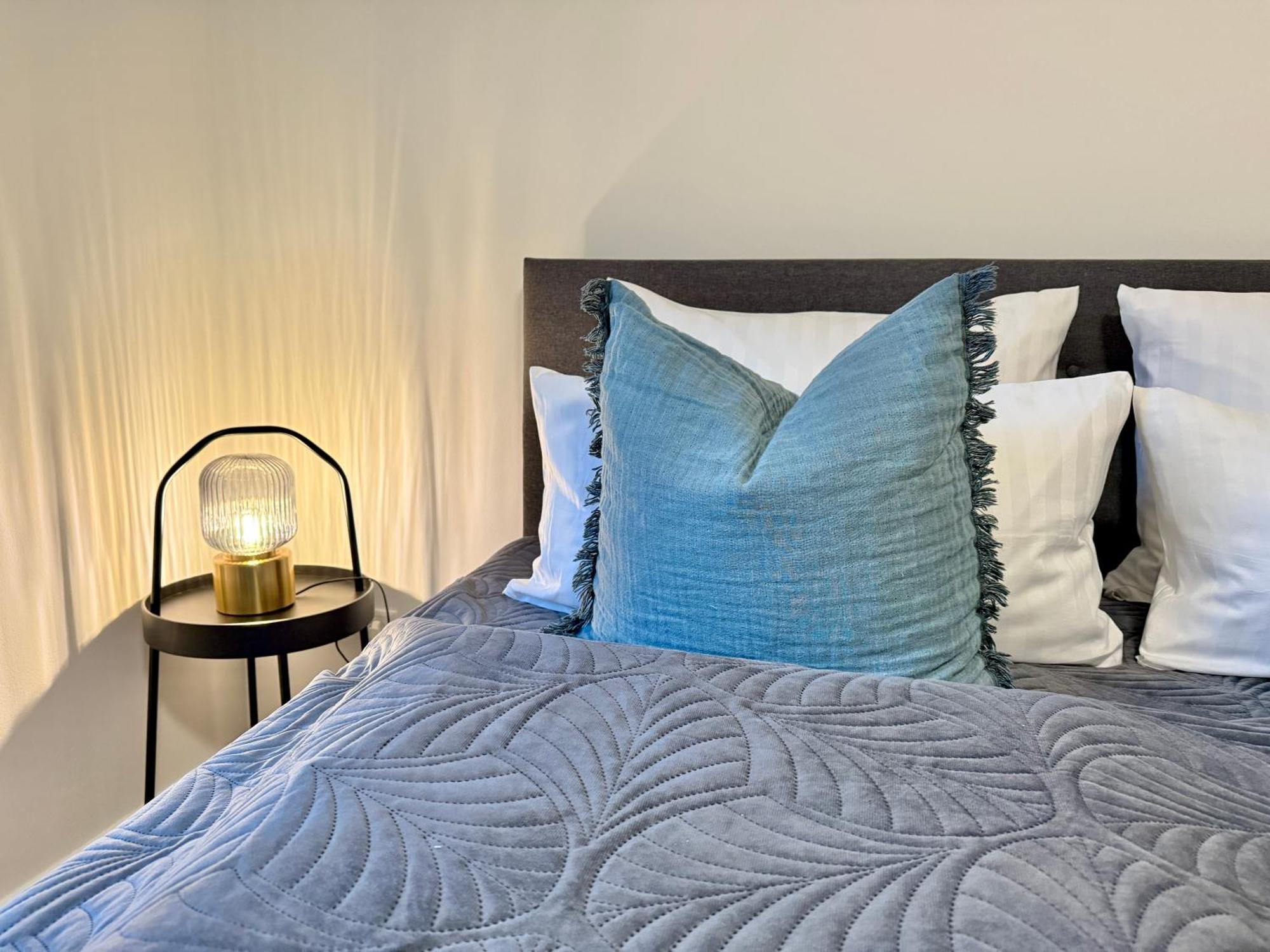 Apartament Caricasa: Bielefeld Mitte Zewnętrze zdjęcie